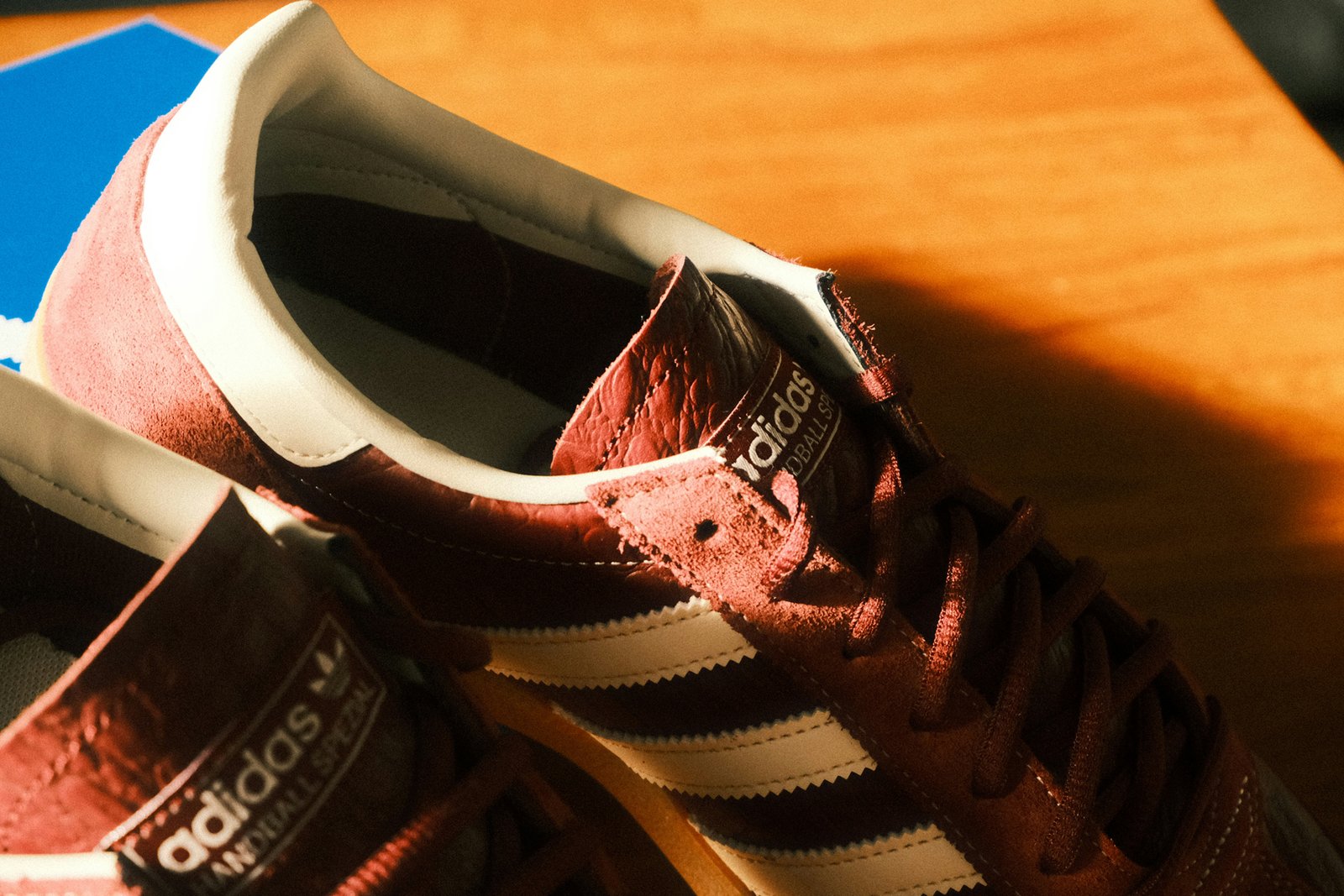 Schuhe bei der Reinigung zuhause