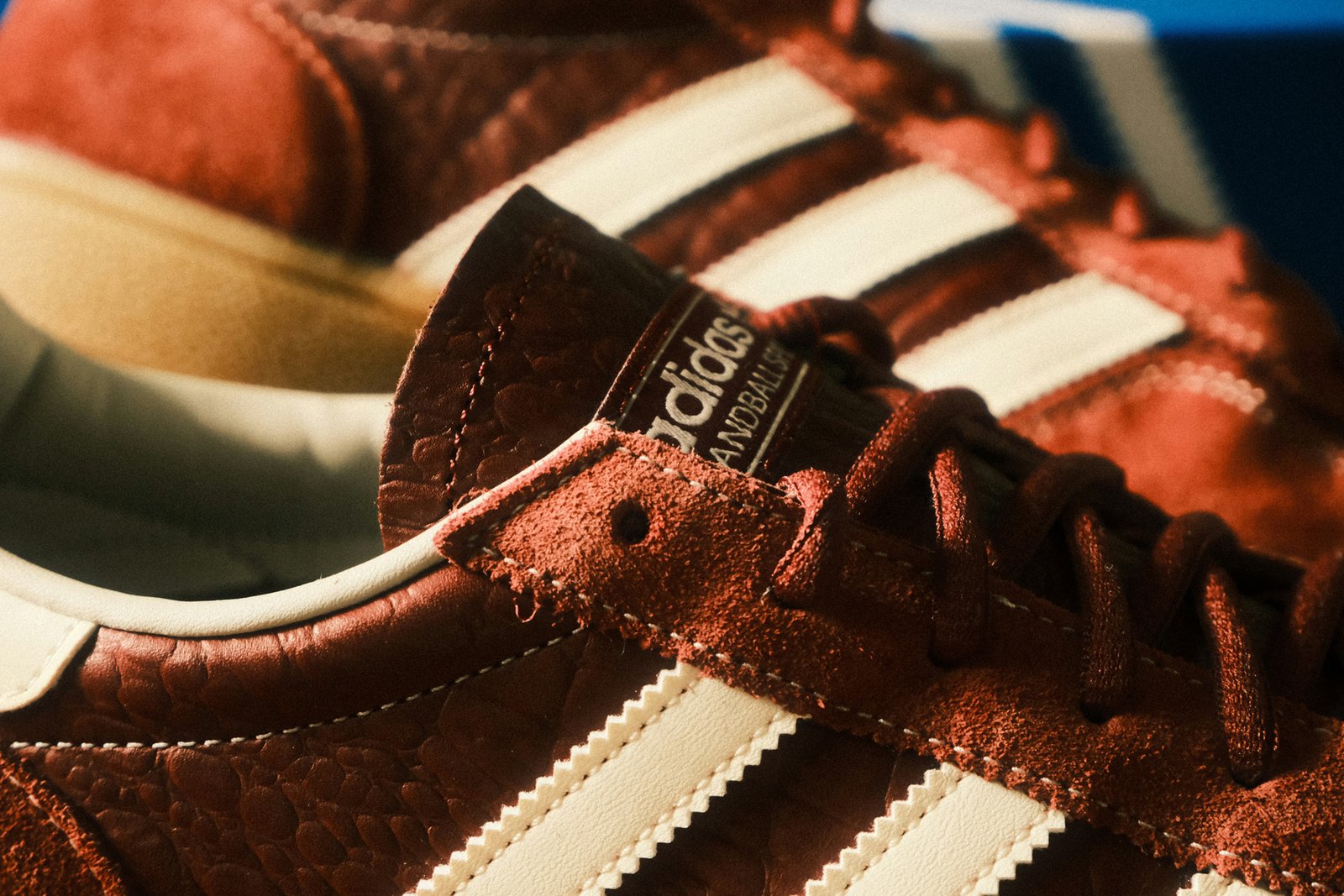 Verfärbte Wildlederschuhe
